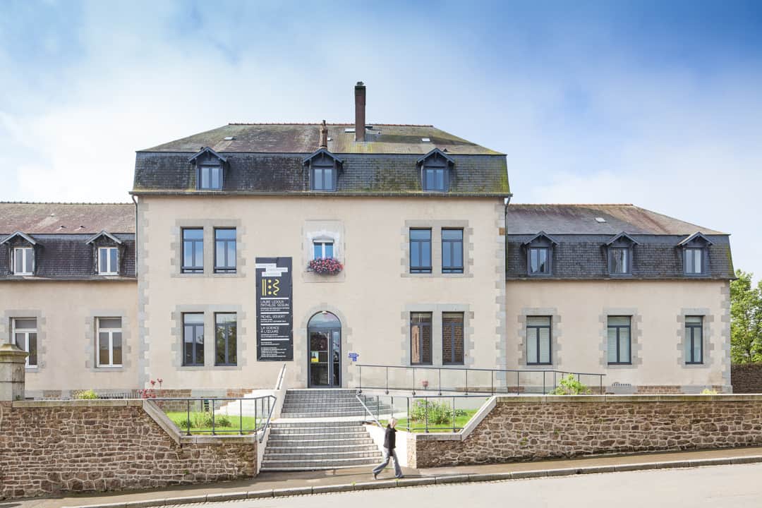 Expo Mathilde SEGUIN et LAURE LEDOUX 26 avril au 8 juin 2014 BD