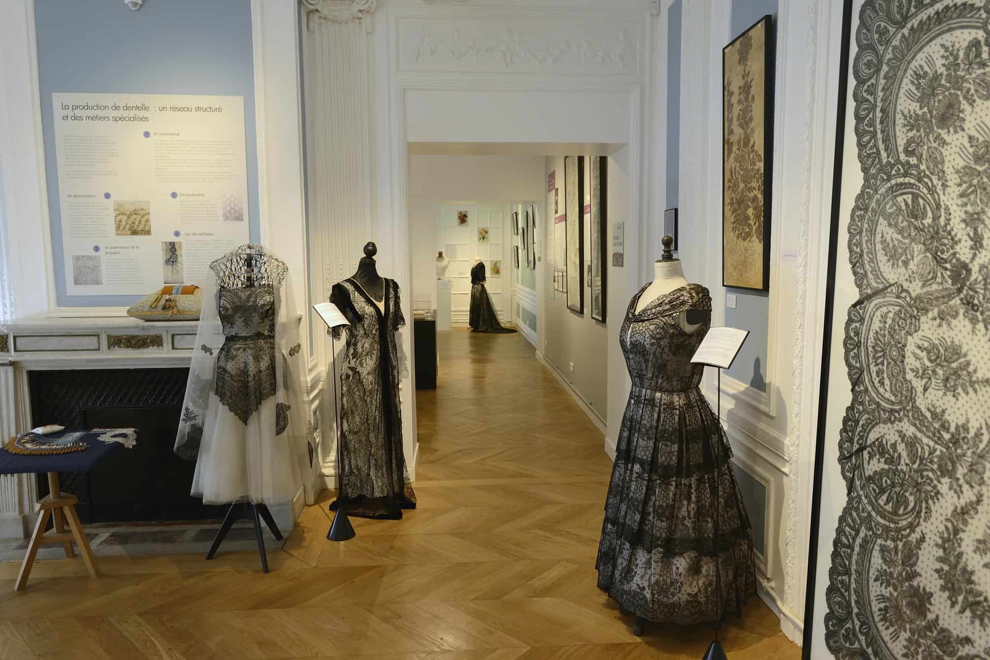 Musée dentelle chantilly salle bleue © Quennetier Lorenzi