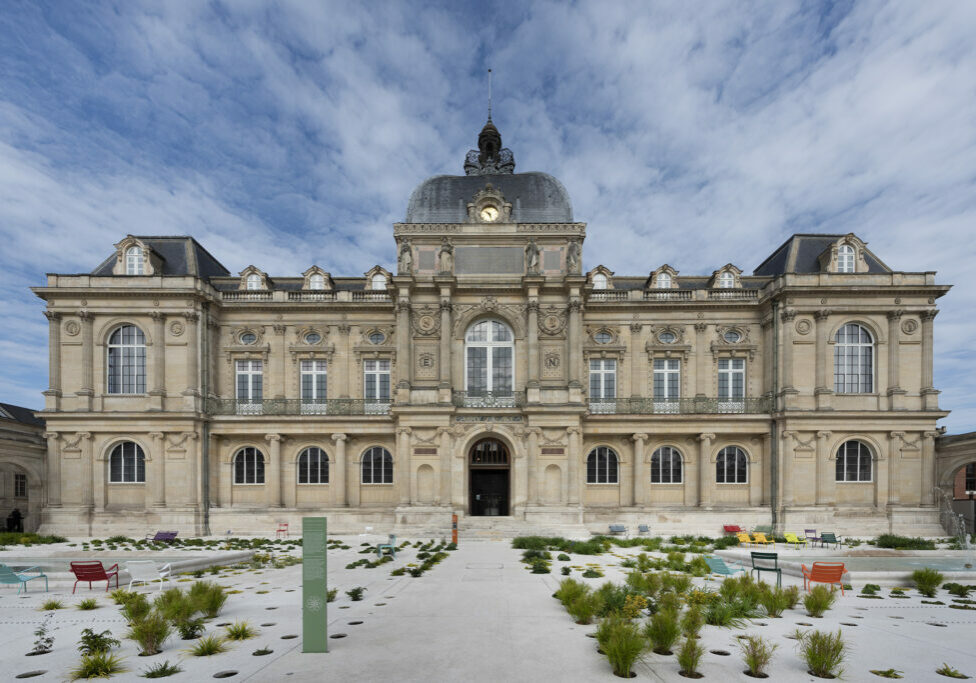 Musée de Picardie, exterieurs et façade
